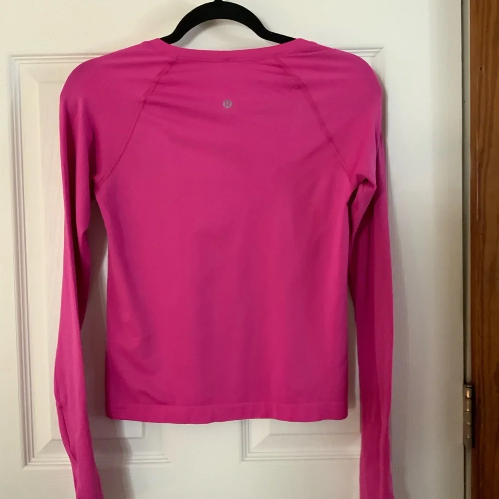 Lululemon Women's Pink Long Sleeve Top Size 8 - Picture 2 of 4